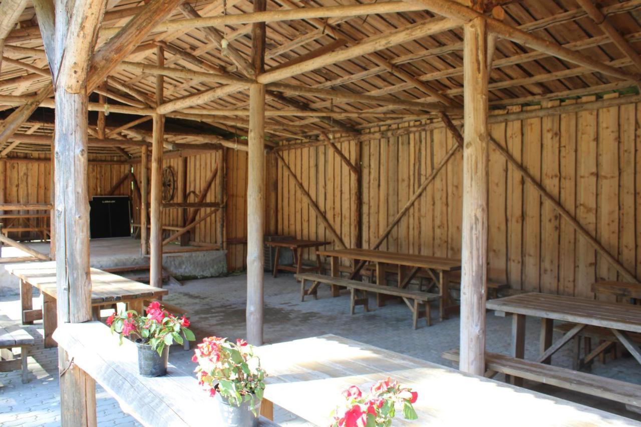 Atsikivi Puhketalu Haademeeste Exterior foto