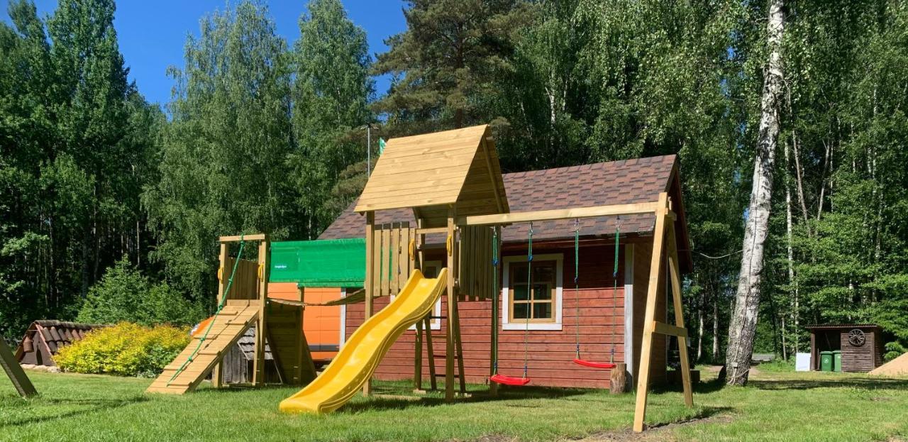 Atsikivi Puhketalu Haademeeste Exterior foto