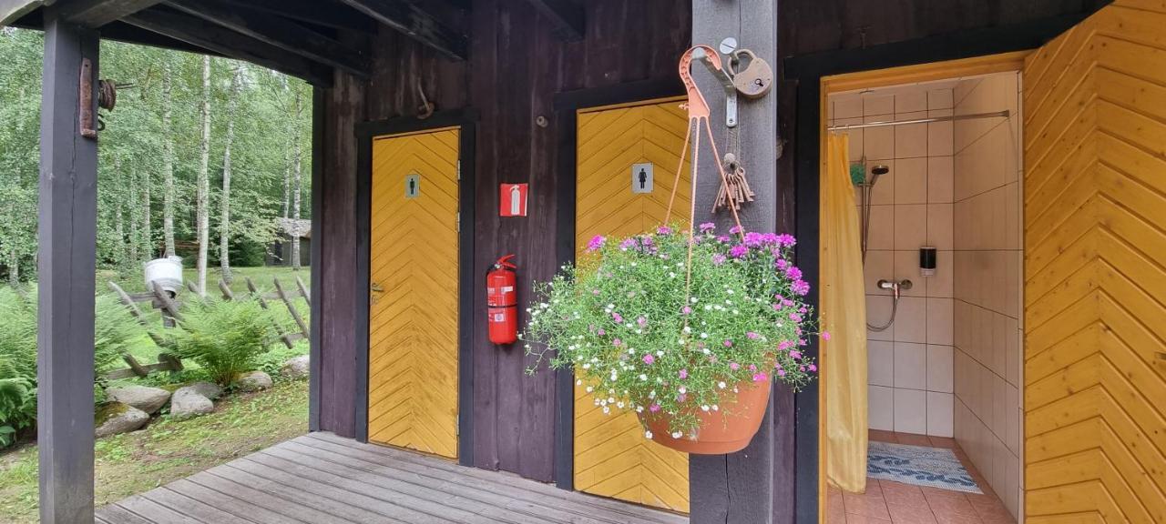 Atsikivi Puhketalu Haademeeste Exterior foto