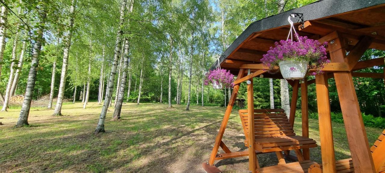 Atsikivi Puhketalu Haademeeste Exterior foto