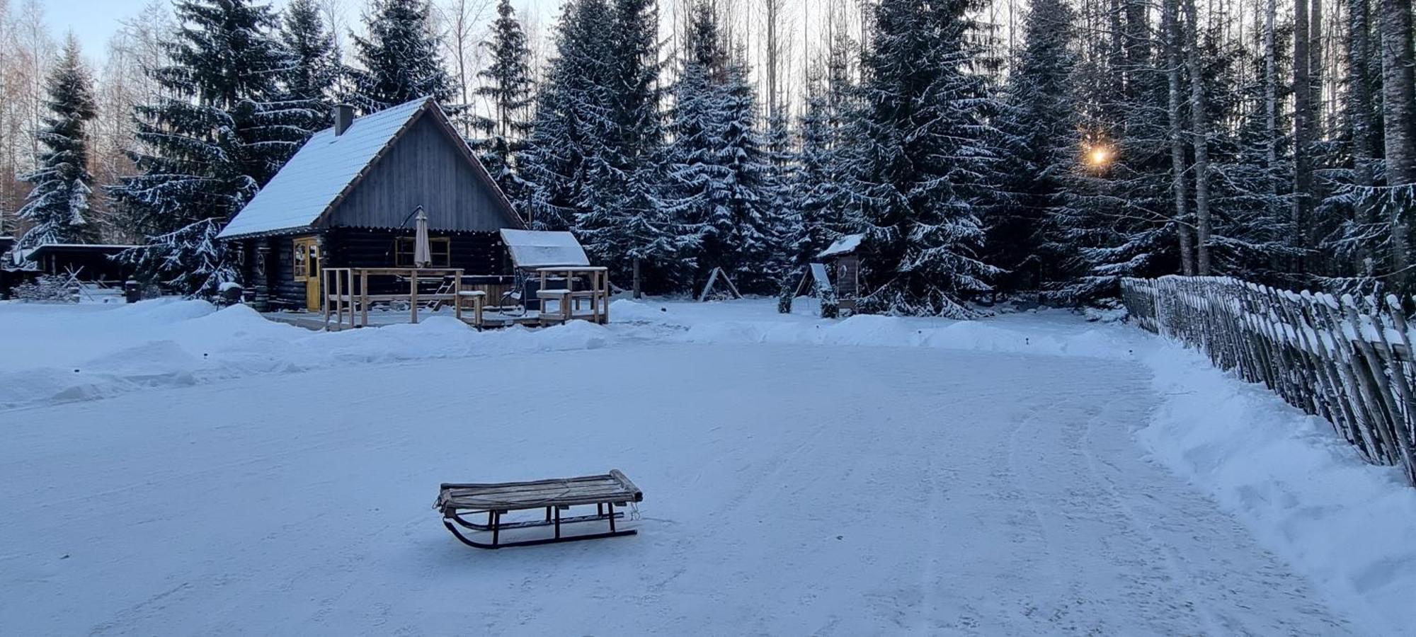 Atsikivi Puhketalu Haademeeste Exterior foto
